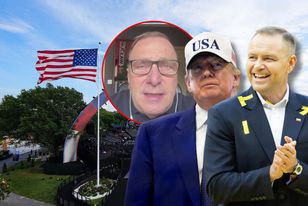 Nawrocki na gali MMA u Trumpa. Schetyna komentuje