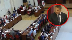 Nerwowo w Warszawie. Trzaskowski ostro o radnych z PiS. Jest nagranie
