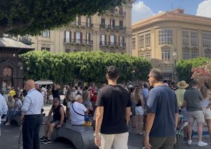 Palermo packed with tourists — Poles flock to Sicily's capital