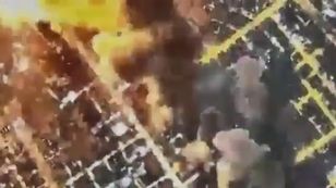 Bunkier Chameneiego zniszczony. Zrzucili na niego 100 bomb