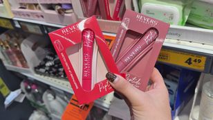 Biedronka sells Rhode-inspired lip gloss with second one for 1 zloty