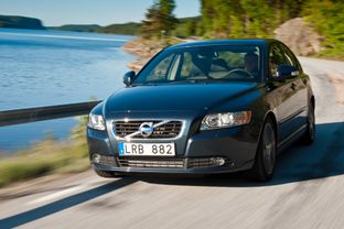 Volvo S40 - Dane Techniczne, Spalanie, Opinie, Cena | Autokult.pl