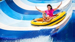 TOP 7 aquaparków w Polsce: rwące rzeki, baseny termalne, zjeżdżalnie