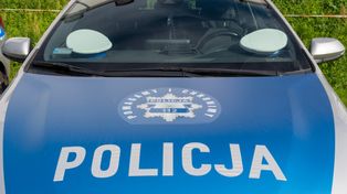 Potrącenie pieszego na przejściu w Ostrowcu Świętokrzyskim. 66-latek trafił do szpitala