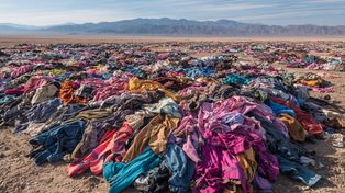 Pustynia ubrań. Jak globalna moda zamieniła chilijską Atakamę w składowisko – i kto próbuje to zmienić