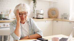 50 tysięcy złotych dla oszusta. Policja ostrzega przed nowymi metodami