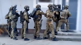 "Kokaina, marihuana i broń w garażach Krakowa" – CBŚP i Straż Graniczna rozbijają międzynarodowy szlak narkotykowy