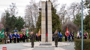 Pamięć o Katyniu w Pile. Mieszkańcy oddali hołd Ofiarom