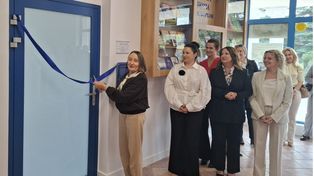 Uroczyście otwarto wyremontowaną bibliotekę akademicką w Ostrowcu Świętokrzyskim