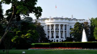 Sędzia zatrzymał salę balową Trumpa, ale bunkier może rosnąć. Biały Dom w ogniu kolejnej prawnej batalii