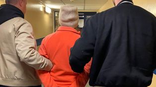 Podpaliła włosy na dworcu i uciekła. Po dwóch miesiącach policja zatrzymała 35-latkę