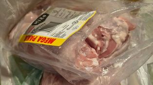 „Około 3 kg mięsa do wyrzucenia”. Klientka Biedronki ostrzega innych przed sklepem przy ul. Jana Sapiehy | ZDJĘCIA