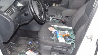 115 włamań, jedno zatrzymanie. Śląski "łowca aut" w rękach policji