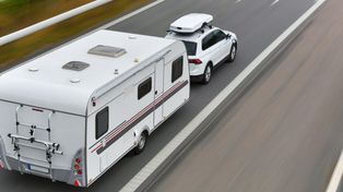 Majówka pod kontrolą e-TOLL. Kierowcy cięższych pojazdów muszą pamiętać o opłatach