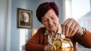 Ponad 2,4 mln osób dostanie "trzynastkę" jeszcze przed świętami