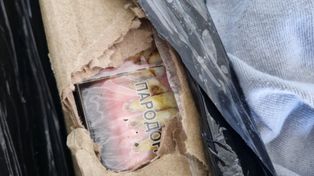 Kontrabanda z powietrza. Papierosy przemycane balonami, dwóch mężczyzn w areszcie