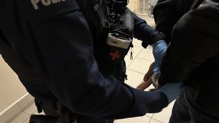 Kradzież z Fiata zakończyła się deportacją – 37-latek z Tunezji wpadł w ręce policji