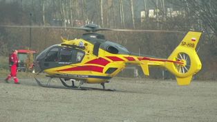 Groźny wypadek na DK15. W aucie czworo dzieci, na miejsce wezwano śmigłowiec LPR