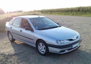 Renault Laguna 1 Generacji Dane Techniczne Spalanie Opinie Cena Autokult Pl