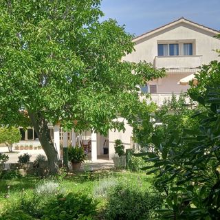 Apartments and Rooms PREKA Rab (4)