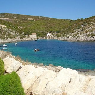 Apartmani Branko Uvala Rukavac (5)