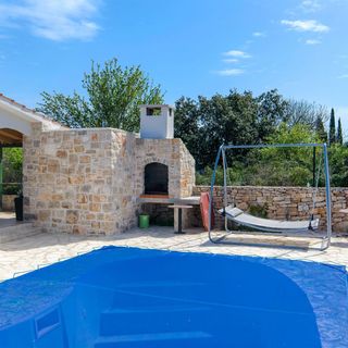 House Ara Grohote (2)