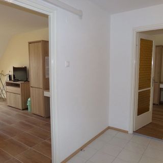 Hold-on Apartman Gyula (3)