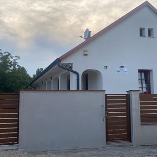 Diófa Apartmanház Öntésmajor (2)