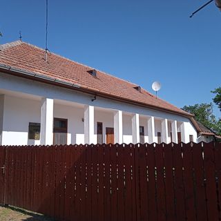 Bakcsó PihenőPorta Sarud (2)