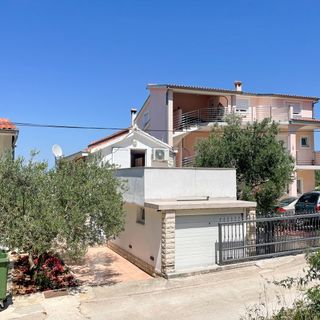 Apartmanok A Tenger Mellett Tkon, Pasman - 6215 Tkon (3)