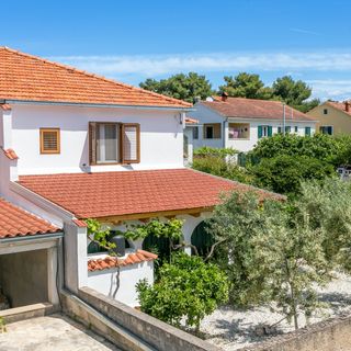 Apartmanok Parkolóhellyel Mirca, Brac - 729 Mirca (4)