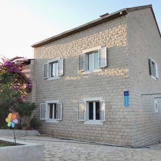Apartmanok Parkolóhellyel Mirca, Brac - 2838 Mirca (2)