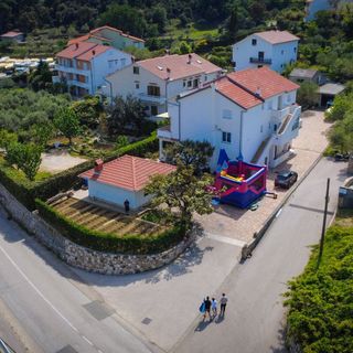 Apartmanok Parkolóhellyel Palit, Rab - 4971 Palit (5)