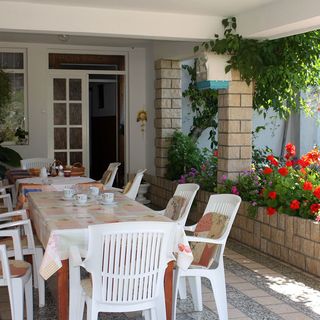 Apartmanok és Szobák Parkolóhellyel Palit, Rab - 5039 Palit (5)