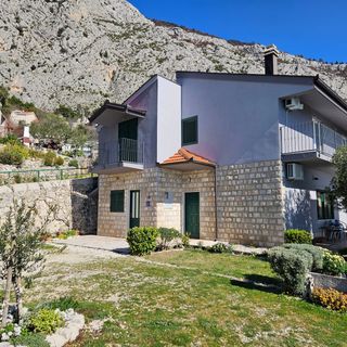 Apartmanok Családok Részére Medencével Gornji Tucepi - Podpec, Makarska - 6815 Gornji Tučepi - Podpeć (5)