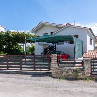 Apartmanok Parkolóhellyel Pjescana Uvala, Pula - 7349 Pješčana Uvala (2)