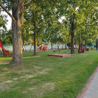 Betti Apartman Balatonberény (5)