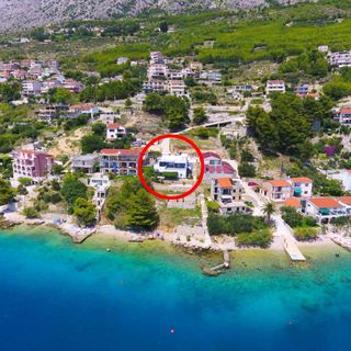 Apartmanok Családok Részére Medencével Zavode, Omis - 1021 Zavode (2)