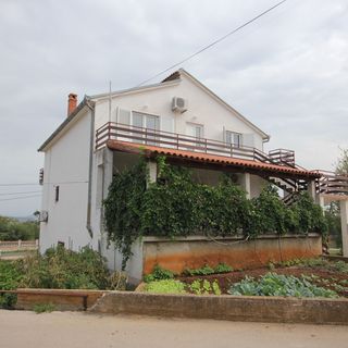 Apartmanok Parkolóhellyel Kraj, Pasman - 8502 Kraj (3)