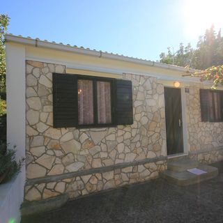 Nyaralóház A Tenger Mellett Öböl Rogacic, Vis - 8889 Rogačić (3)