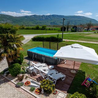 Apartmanok Családok Részére Medencével Cepic, Sredisnja Istra - 11636 Čepić (4)