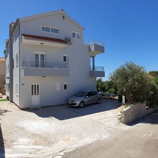 Apartmanok Parkolóhellyel Bilo, Primosten - 12870 Bilo (4)