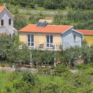 Robinzoni Apartmanok A Tenger Mellett Öböl Skozanje, Hvar - 14899 Skozanje (2)