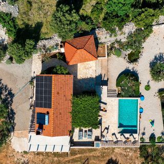 Ház Családok Részére Medencével Supetar, Brac - 15280 Supetar (4)