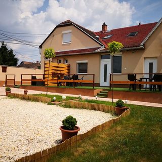 Green Garden Plus Apartman Budapest (5)