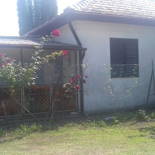 Csokonai Apartman Balatonfenyves (2)