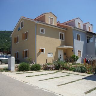 Apartmanok Parkolóhellyel Cres - 15672 (4)