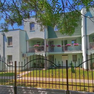 Harangvirág Apartmanház Siófok (2)