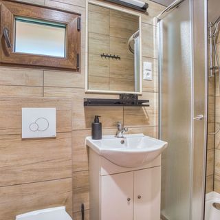 Domki Przy Ujściu Myczkowce, Solina (4)