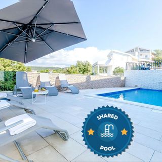 Apartments Katic Razanj (2)